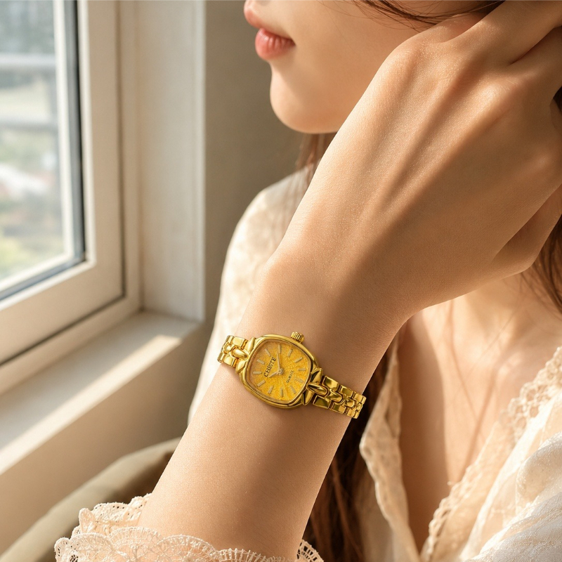 Lux Watch - Fashion Brand Women's Bracelet Watch Vintage